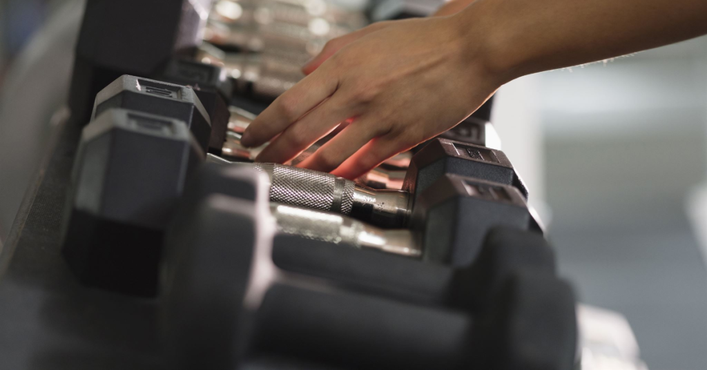 Gym vs. Personal Trainer: Finding the Perfect Fit for Your Fitness Goals